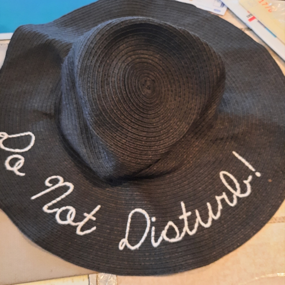 🎆 Black Floppy Beach Hat sz S-M Do Not Disturb - Picture 1 of 5
